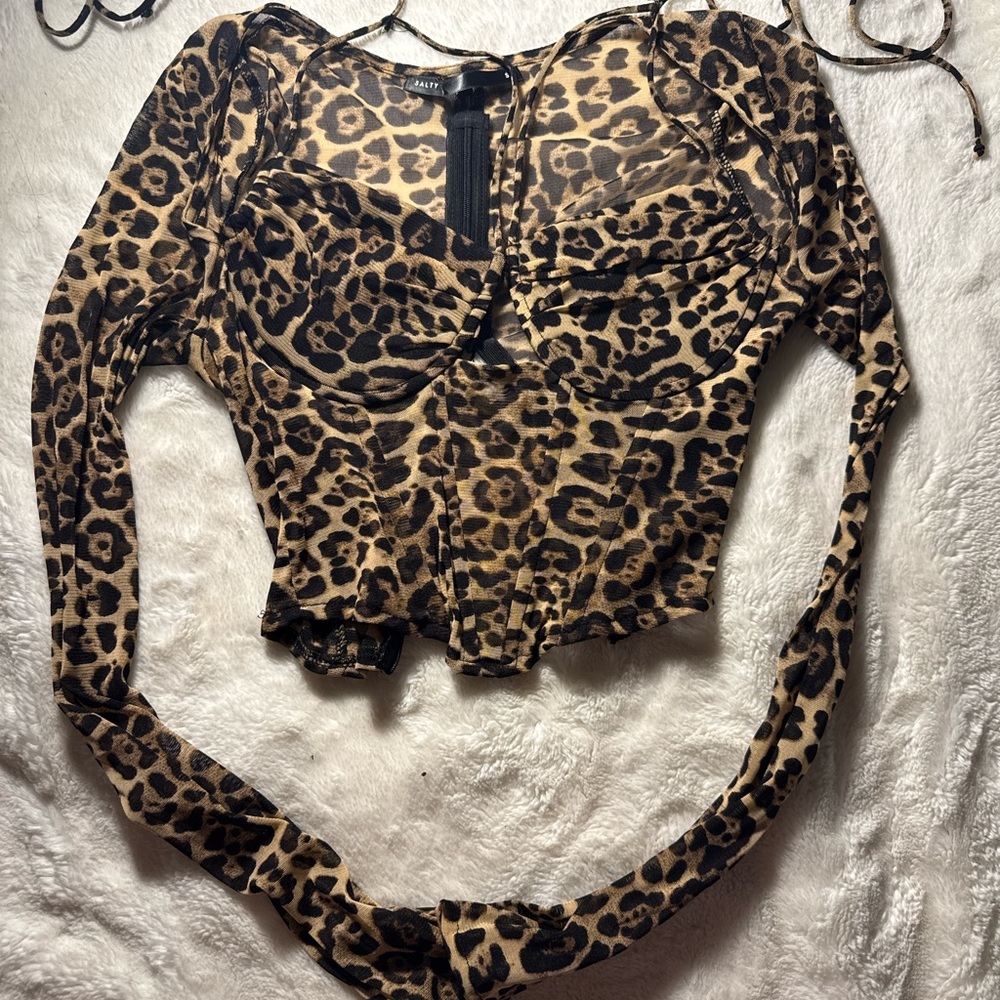 Black and Brown Leopard Print Fitted Crop Blouse